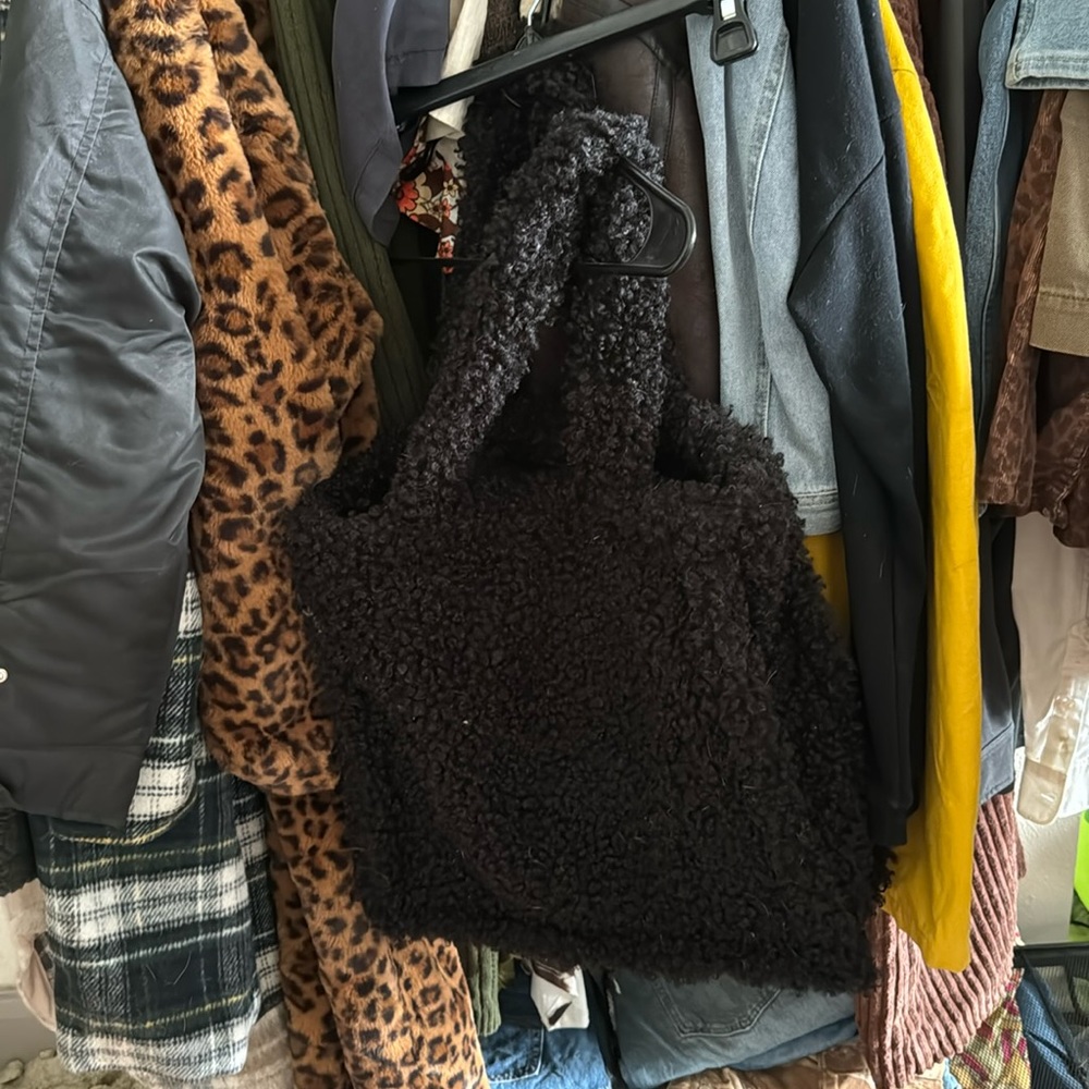 Teddy Shoulder Bag